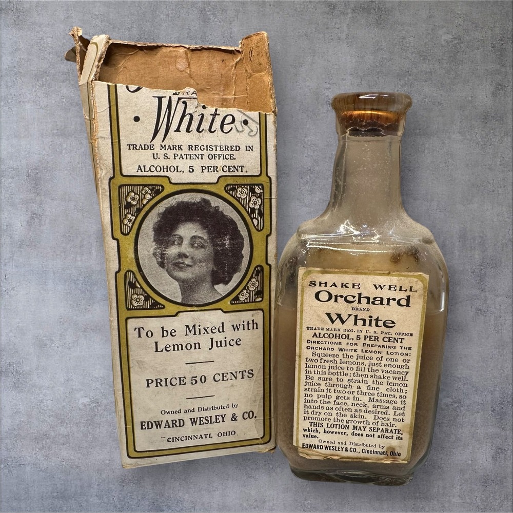 Orchard White Brand Lotion Antique Bottle Box Cincinnati OH Fair
